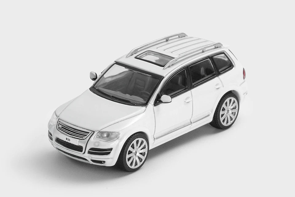 SHADOW 1:64 Touareg MK1(7L) R50 LHD Diecast Model Car