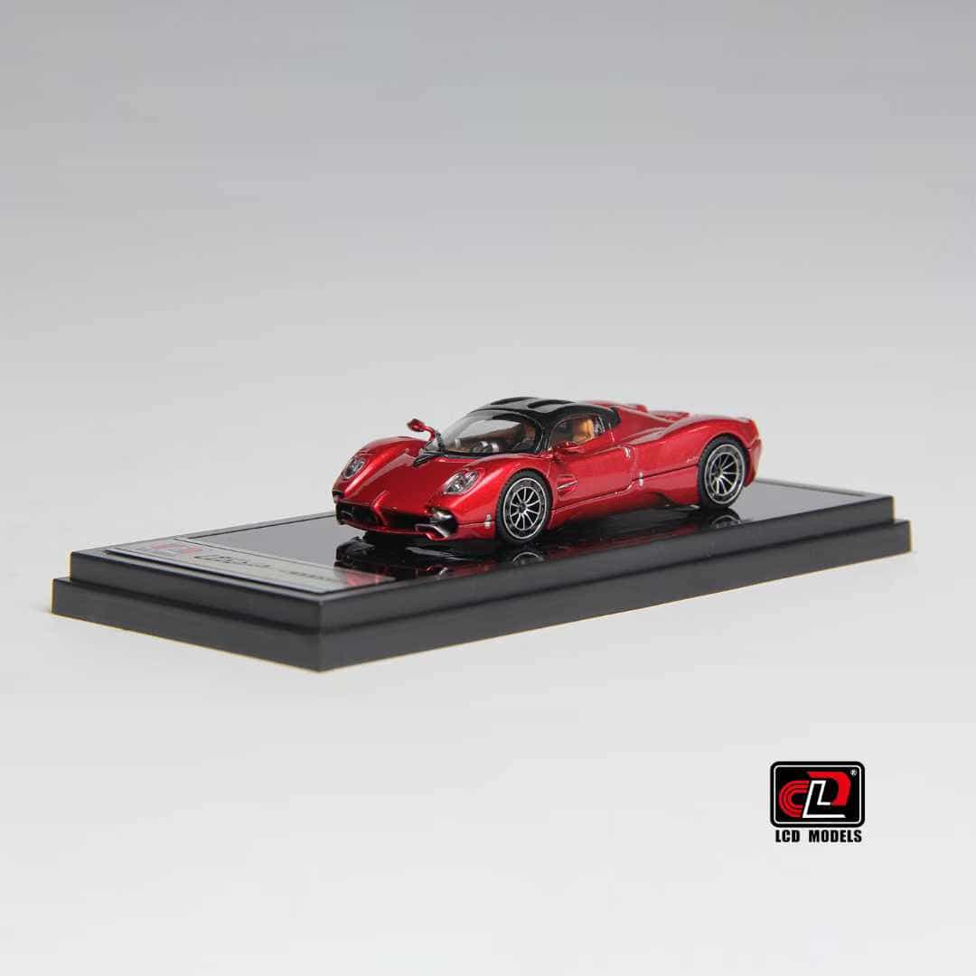 LCD Pagani Utopia 1:64 Red Carbon