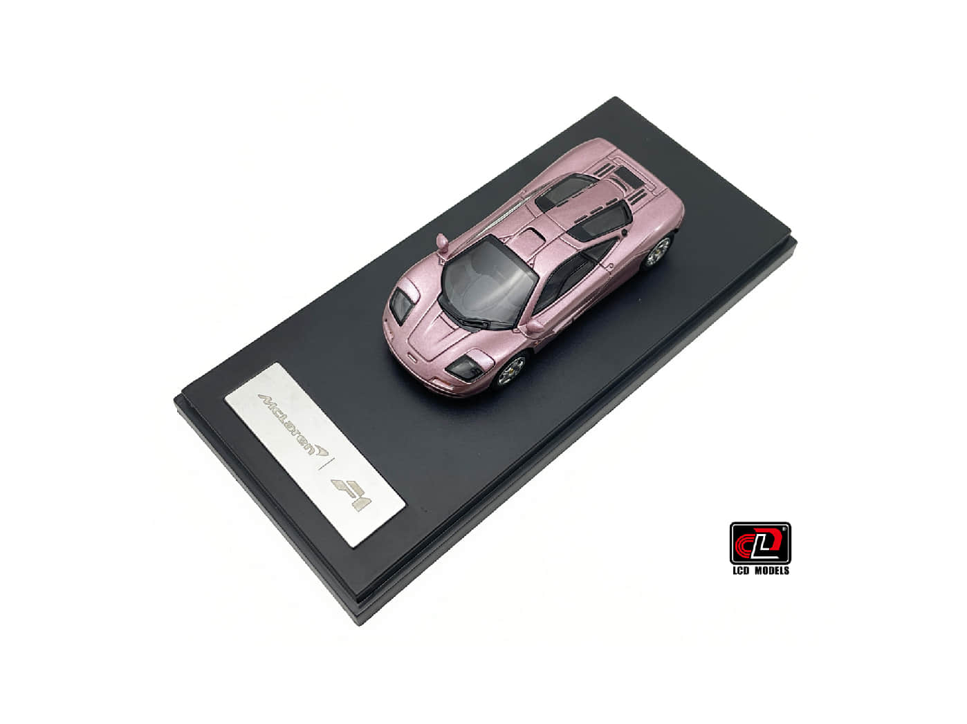 LCD Model McLaren F1 1:64 – Ice Pink