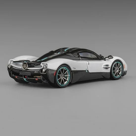 CM Model CM64-Utopia-06 1/64 Pagani Utopia Fullcarbon white